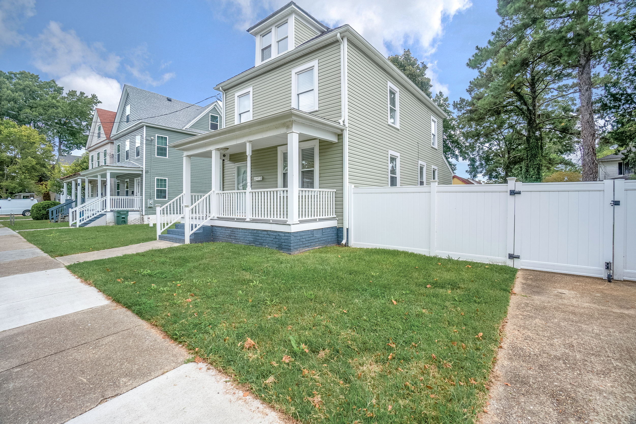 Property thumbnail image