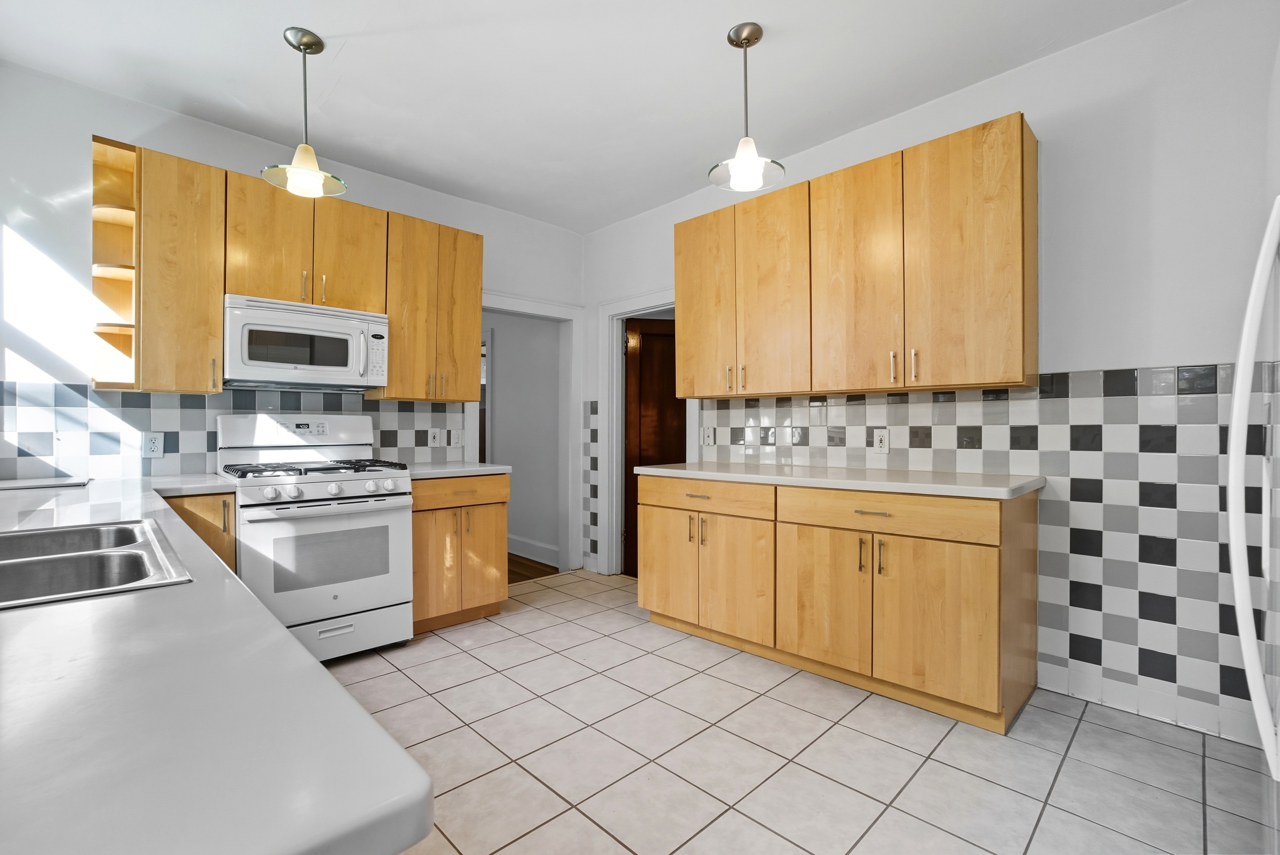 609 Baldwin Avenue Unit 1